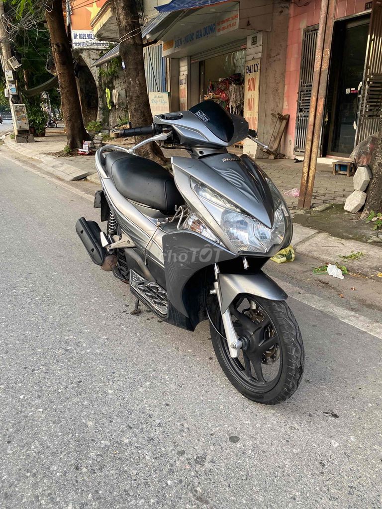 Скутер Honda Air Blade, серый