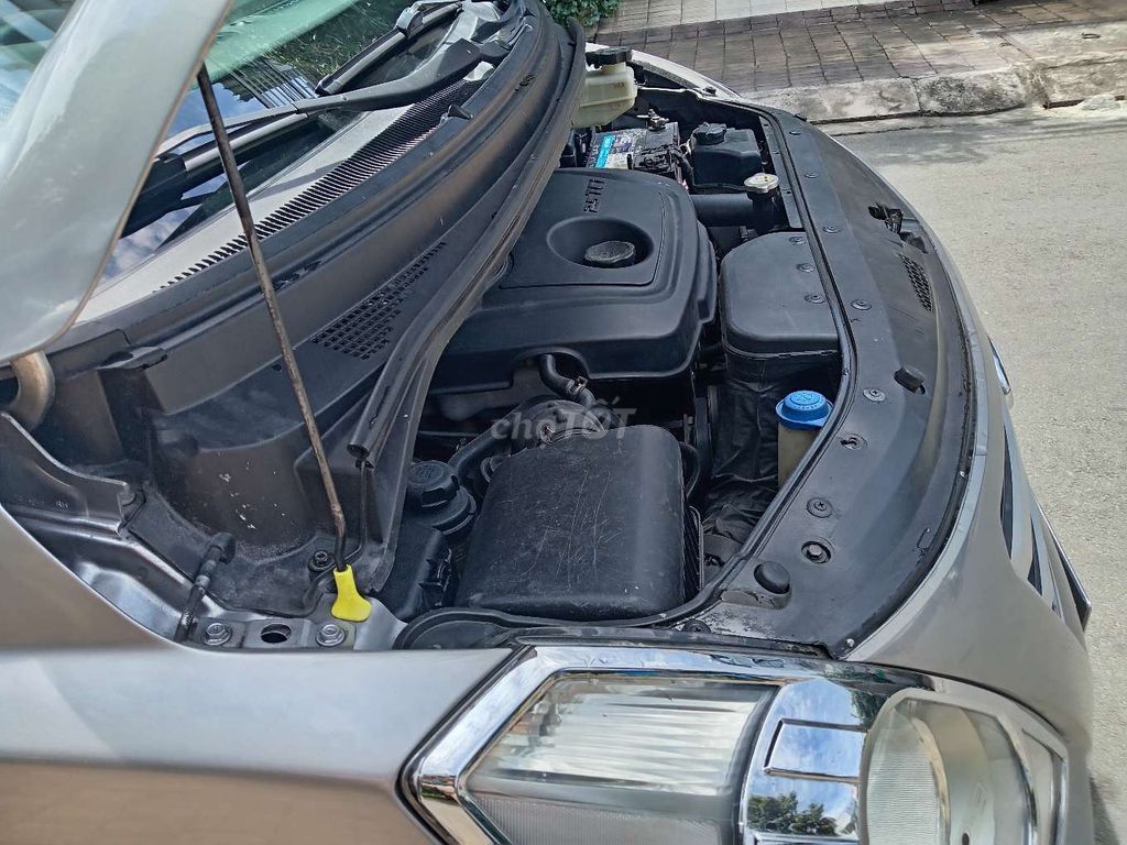 Hyundai Starex 9 chỗ máy dầu, 2.5D số sàn.. Mua bán Ô tô tại Quận 8 Tp Hồ Chí Minh được đăng bởi Vu Van Minh hình 19