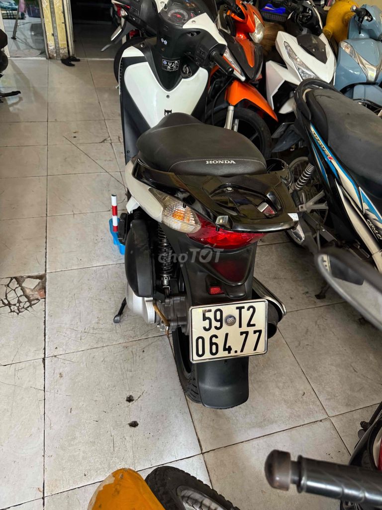 sh 150 nhập ý 2011 nguyên zin ngay chủ bstp. Mua bán Xe máy tại Quận Bình Tân Tp Hồ Chí Minh được đăng bởi pham bảo châu hình 5