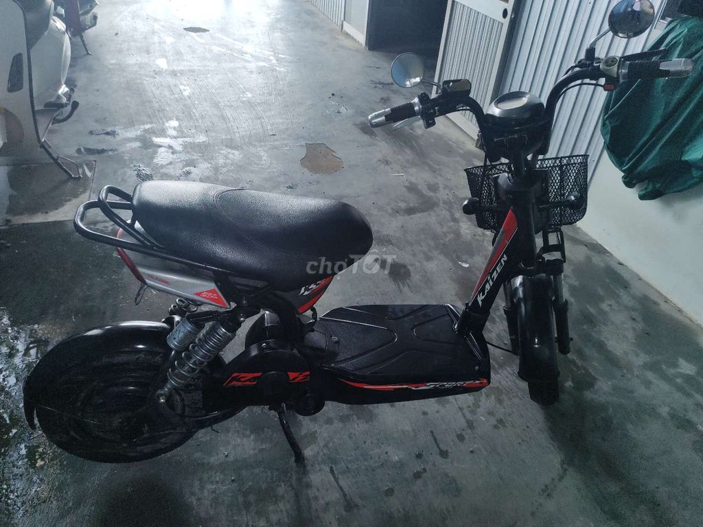 Xe đạp điện 133s màu Đen. Mua bán Xe điện tại Thị xã Hương Thủy Thừa Thiên Huế được đăng bởi Nhã Ý Nekk hình 3