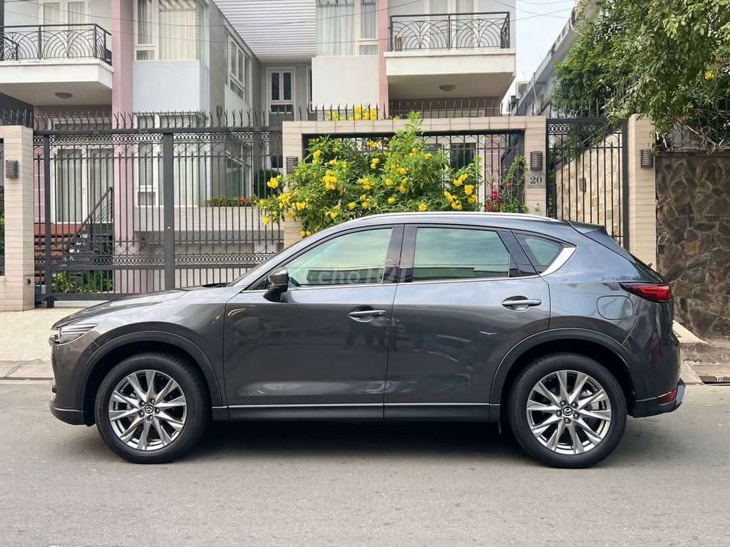 Mazda CX 5 2022 luxury 1 chủ siêu lướt 76000 km