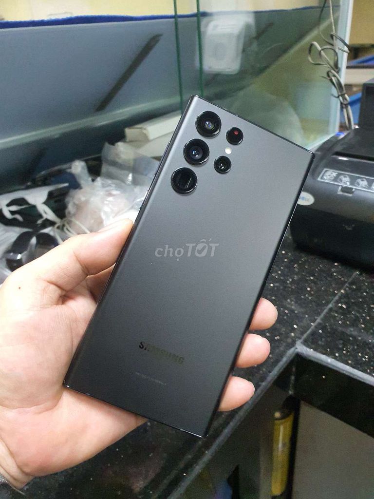 Galaxy S22 Ultra 5G 12GB/256GB chính hãng 2 sim. Mua bán Điện thoại tại Huyện Hóc Môn Tp Hồ Chí Minh được đăng bởi văn bình hình 1