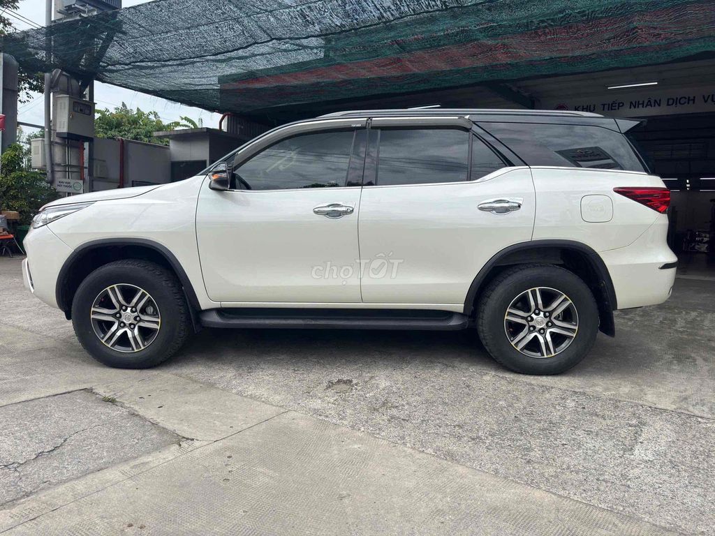 Fortuner 2019 2.4G 4x2 AT - 58,000km. Mua bán Ô tô tại Quận Gò Vấp Tp Hồ Chí Minh được đăng bởi Lộc Xe Cũ Toyota Đông Sài Gòn Nguyễn Văn Lượng hình 2