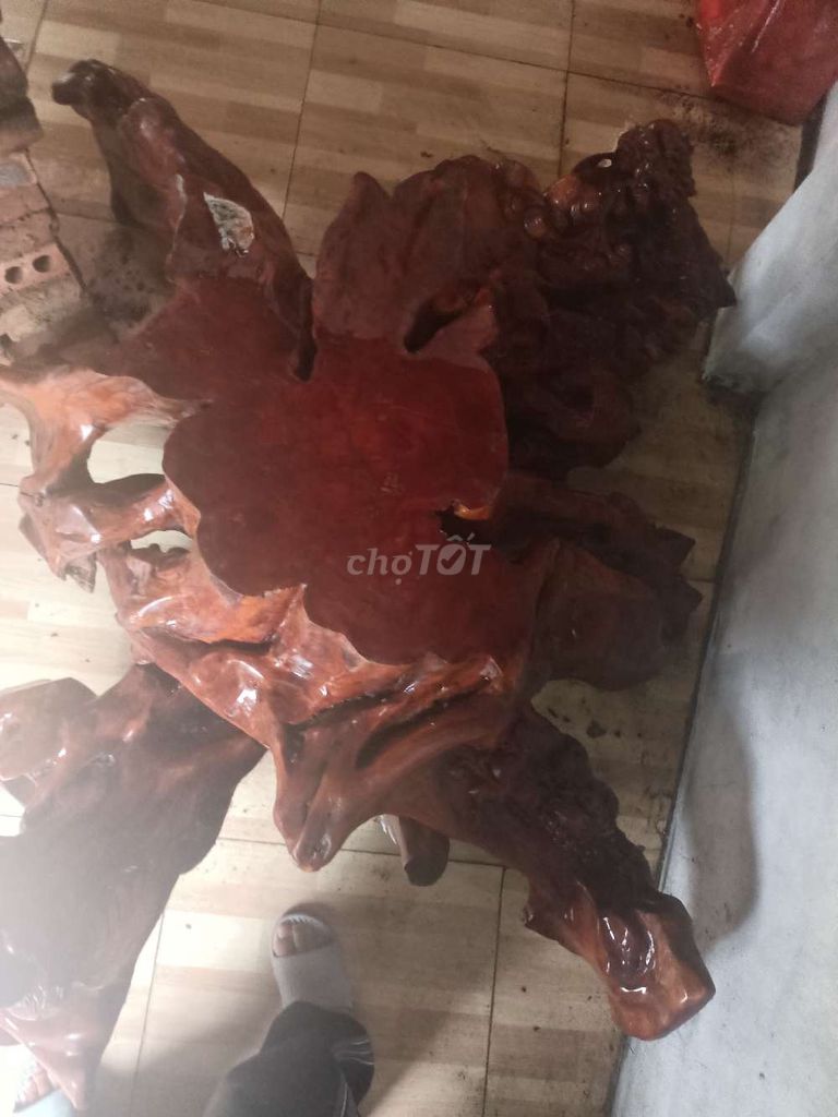 Bộ bàn ghế Gỗ đinh Nâu 4 ghế. Mua bán Bàn ghế tại Huyện Vĩnh Tường Vĩnh Phúc được đăng bởi Huongsuu Thai hình 1