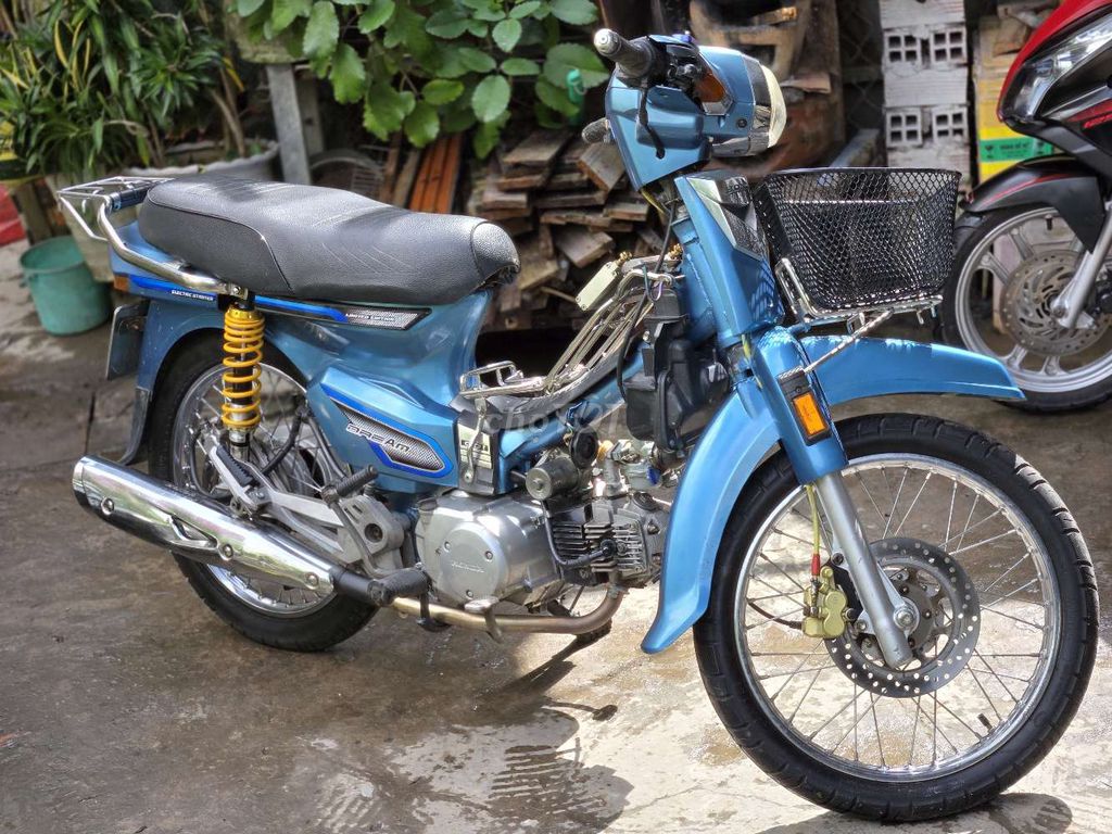 Em muốn bán chiếc Dream Trung up Nhật kiểng đẹp. Mua bán Xe máy tại Quận Cái Răng Cần Thơ được đăng bởi Nghiêm Hoàng Thiên Gia Hạo hình 2