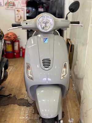 Piaggio Vespa LX125 3Vie Đời 2014 . BSTP. Mua bán Xe máy tại Quận Phú Nhuận Tp Hồ Chí Minh được đăng bởi Ngọc Huy