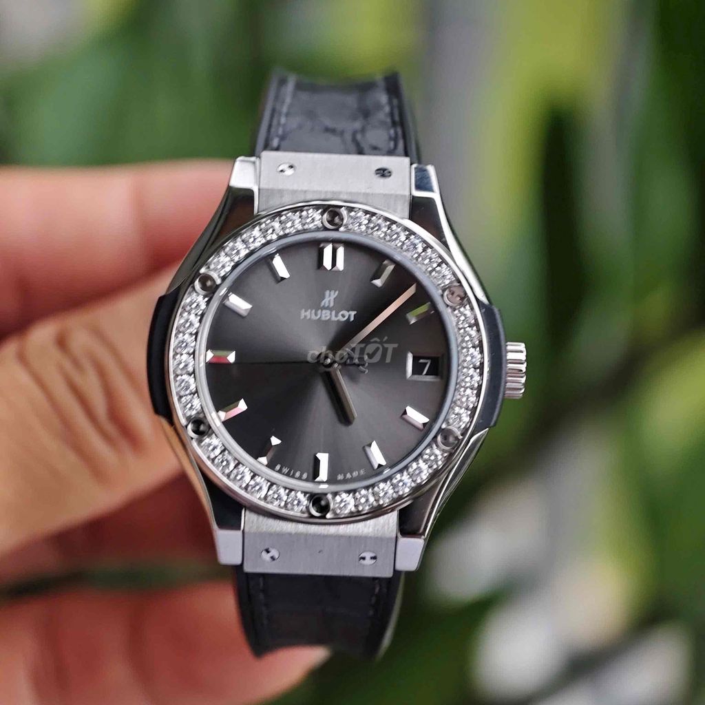 Hublot Classic Fusion Nữ Titan Niềng Kim Full 2020. Mua bán Đồng hồ tại Quận Hoàng Mai Hà Nội được đăng bởi Anh Tuấn hình 1