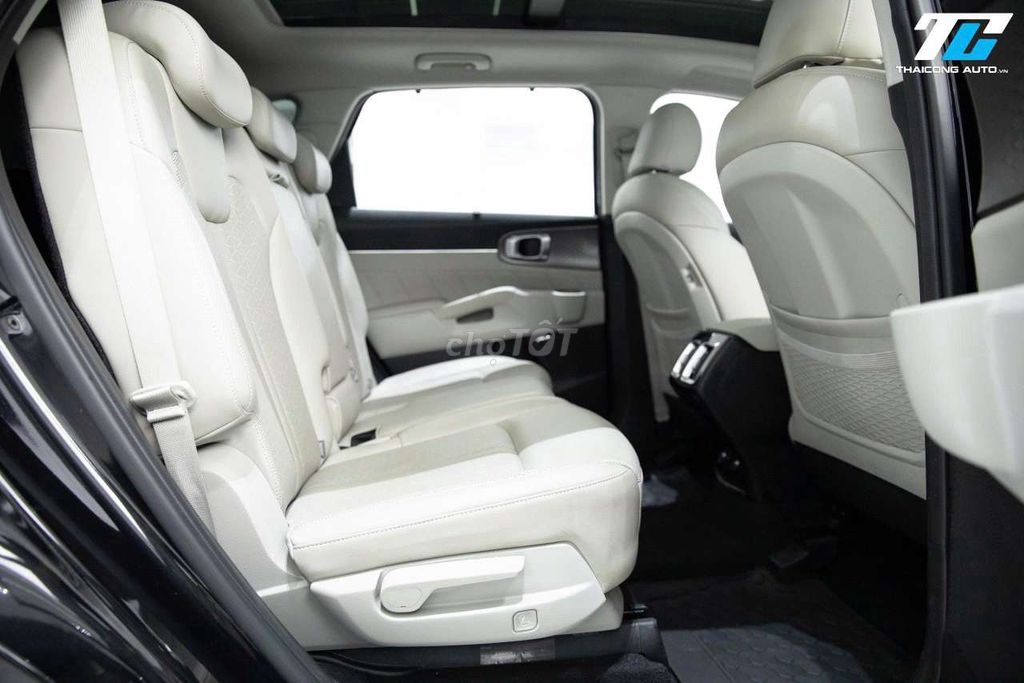 KIA SORENTO SIGNATURE - 17000 km. Mua bán Ô tô tại Quận Gò Vấp Tp Hồ Chí Minh được đăng bởi TUYỀN KUPPY XE LƯỚT LUXURY  hình 12