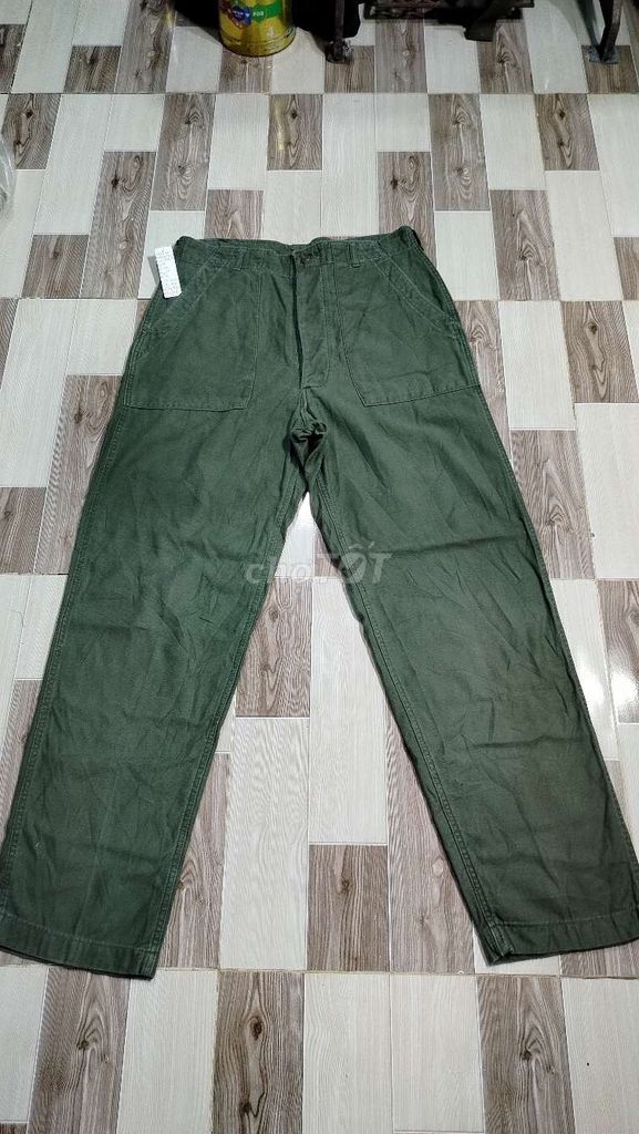 Eo 86 sateen Mỹ xưa 1976 , túi vuông dao xoay. Mua bán Quần áo tại Quận Thốt Nốt Cần Thơ được đăng bởi Lê Úy Tá hình 1