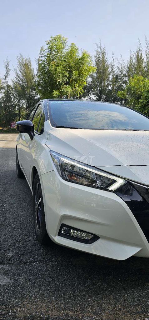 19 1107 2021 VL 1.0 CVT Cao cấp - 21000 km