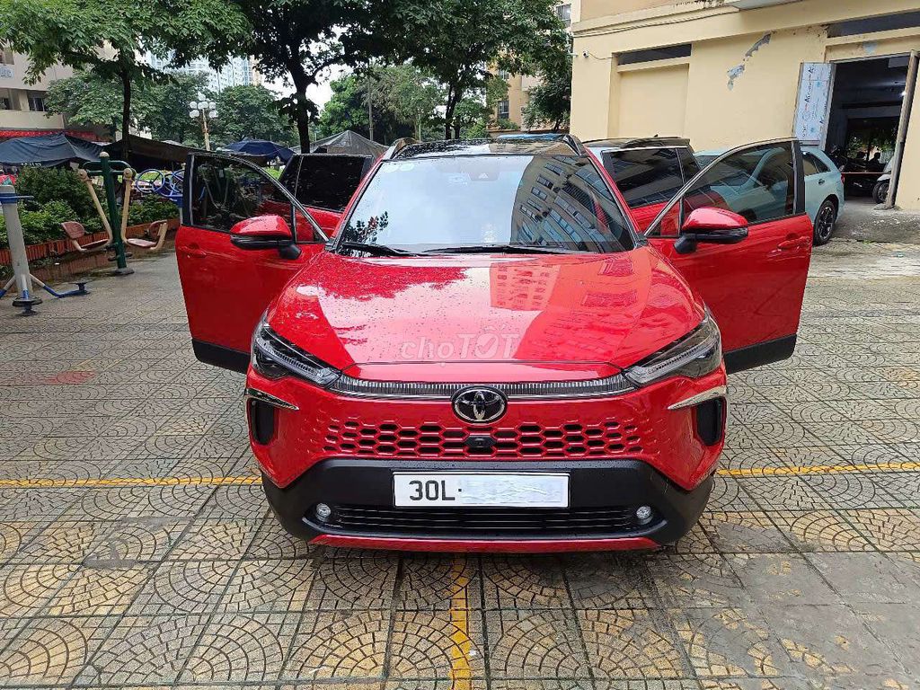 Toyota Cross 2025 1.8V - 1200 km
