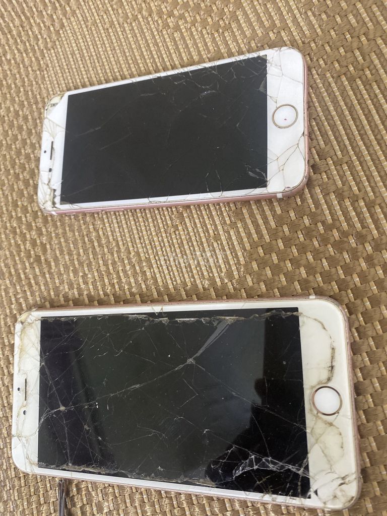 iPhone Hỏng màn hình màu Hồng. Mua bán Điện thoại tại Quận Nam Từ Liêm Hà Nội được đăng bởi Hương hình 1