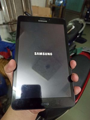 Samsung Galaxy Tabb Màn Hình 8inch Ram 2GB Xài Tốt