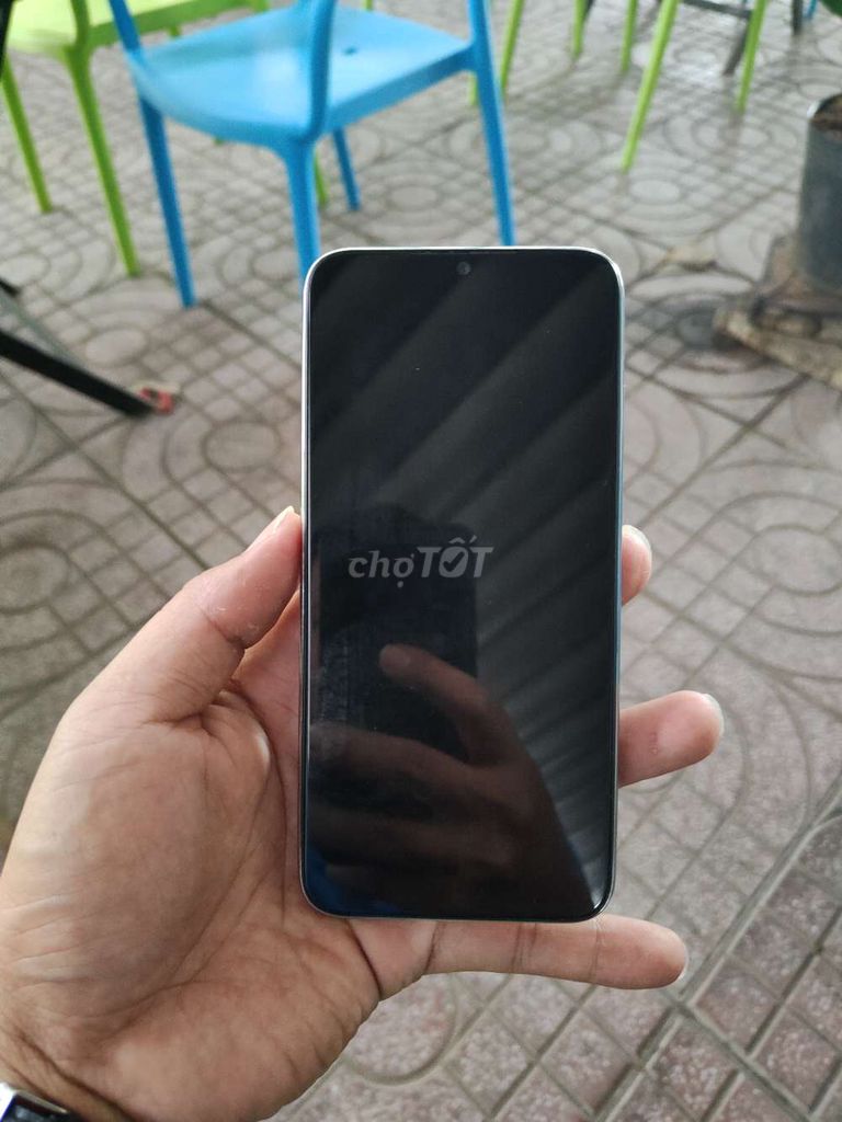 Xiaomi note 8 .ram4/64 zin đẹp xài bình thường gl