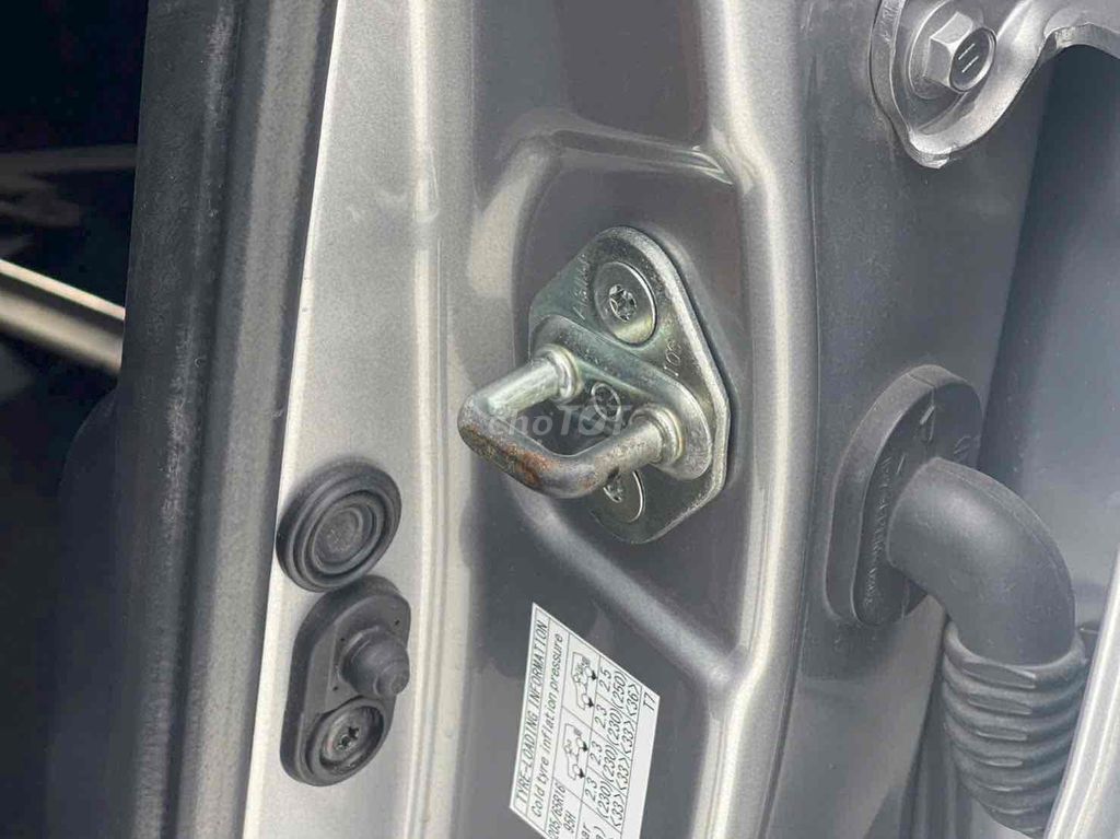 Toyota Innova 2019 2.0E - 78000 km. Mua bán Ô tô tại Quận Bình Thạnh Tp Hồ Chí Minh được đăng bởi Toyota Sure hình 13