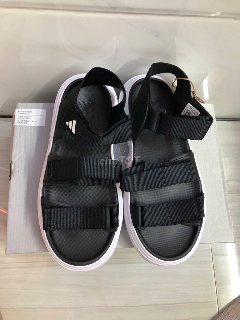Dép sandal adidas SLYN Nữ Chính Hãng(Gốc;1tr8). Mua bán Giày dép tại Thành phố Long Khánh Đồng Nai được đăng bởi Harry Trần Lux hình 1