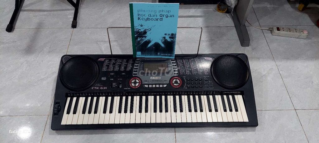 Đàn organ Casio CTK 651 cực hay màn hình lớn + ben