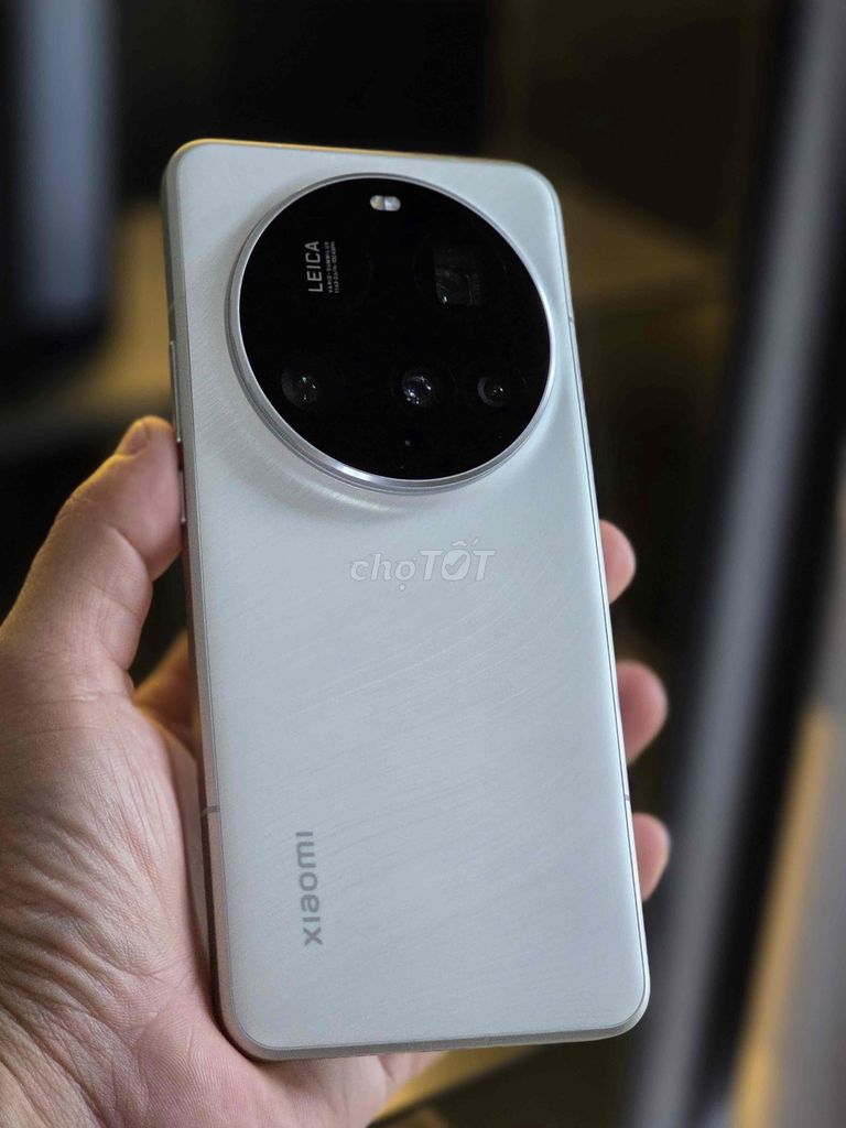 Xiaomi 15 Ultra 5G 12/256GB Trắng. Mua bán Điện thoại tại Quận 12 Tp Hồ Chí Minh được đăng bởi Hải Thịnh Phát hình 1