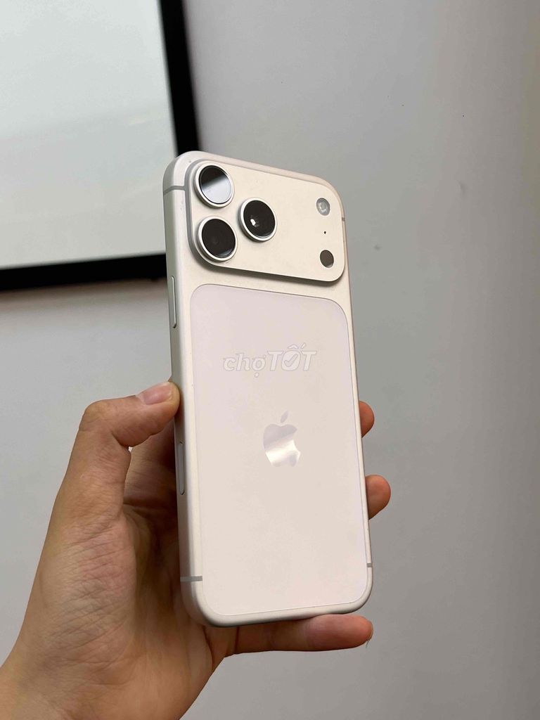 🔥IP 17prm Trắng thanh lý hộ khách lên đời giá tốt🔥. Mua bán Điện thoại tại Quận Hải An Hải Phòng được đăng bởi Nguyễn Hương Giang hình 1