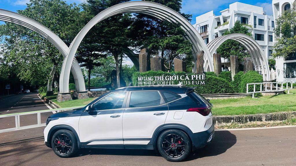 Kia Seltos 2020 Premium 85000 km. Mua bán Ô tô tại Quận Đống Đa Hà Nội được đăng bởi Quyết Chelsea hình 2