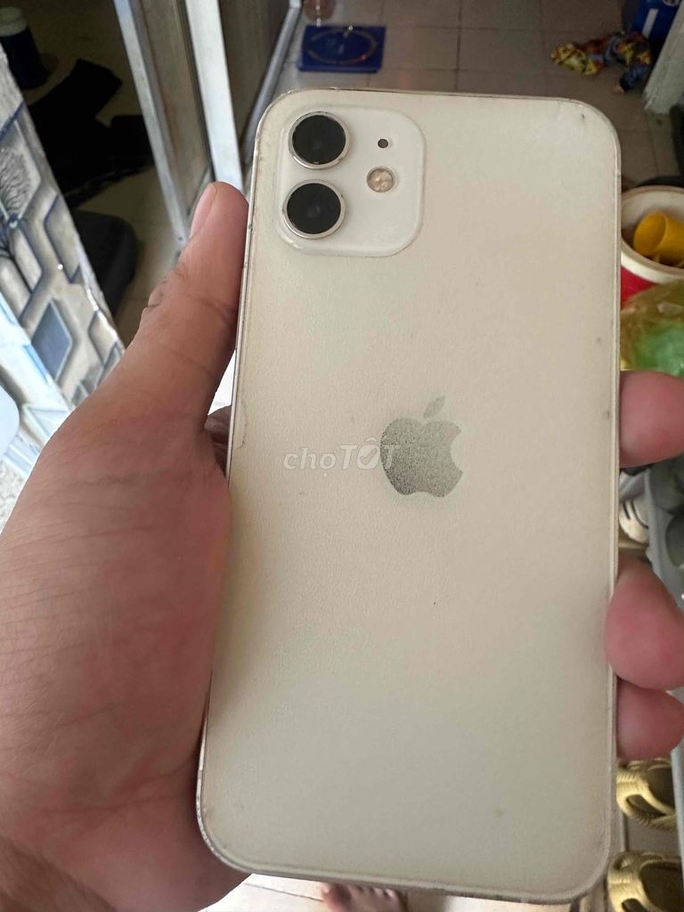 iPhone 12 Trắng Dính iCloud. Mua bán Điện thoại tại Quận 4 Tp Hồ Chí Minh được đăng bởi Thiện Nhân hình 1