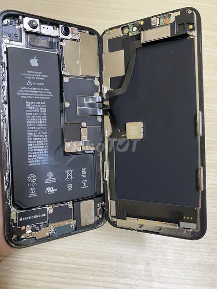 Apple iPhone 11 Pro Xám không gian Đã sử dụng. Mua bán Điện thoại tại Quận Bình Thạnh Tp Hồ Chí Minh được đăng bởi Hội Đồ Điện Tử hình 1