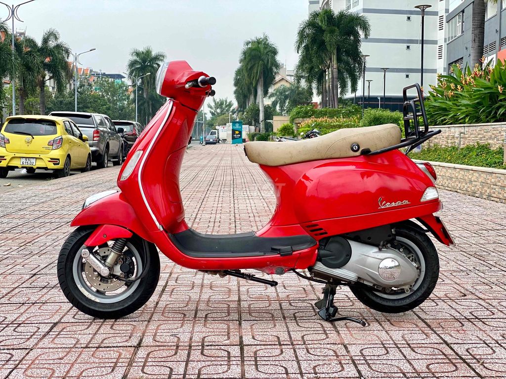 VESPA LX 3VIE MÁY ZIN XE ĐẸP GIÁ RẼ. Mua bán Xe máy tại Quận 7 Tp Hồ Chí Minh được đăng bởi Lê Văn Thắng hình 4