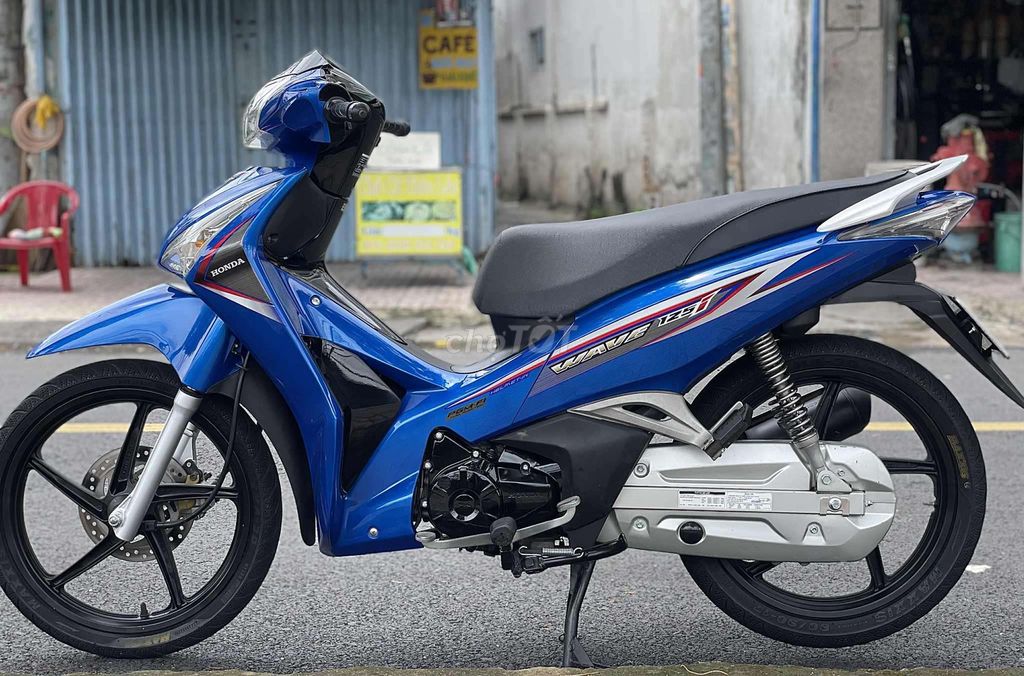 Fu úp wave i xe đẹp đưa 10tr nhận xe. Mua bán Xe máy tại Quận 10 Tp Hồ Chí Minh được đăng bởi Đặng Thái Hòa hình 6