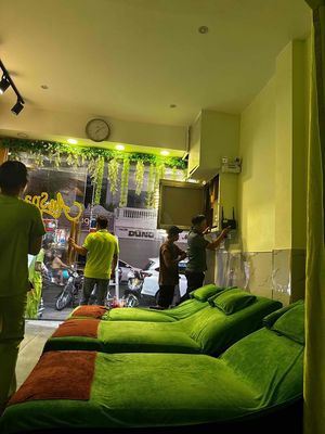 [GẤP, FREE ĐÀO TẠO, KO CẦN KN] 5 NV SPA QUẬN 1