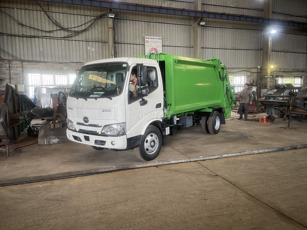 XE ÉP RÁC 6 KHỐI HINO 2024 - THÙNG INOX - VAN NẢY