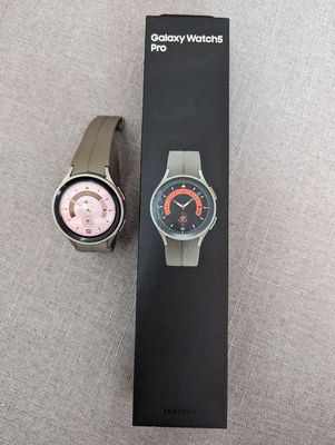 Samsung Watch 5 titanium bán hoặc đổi