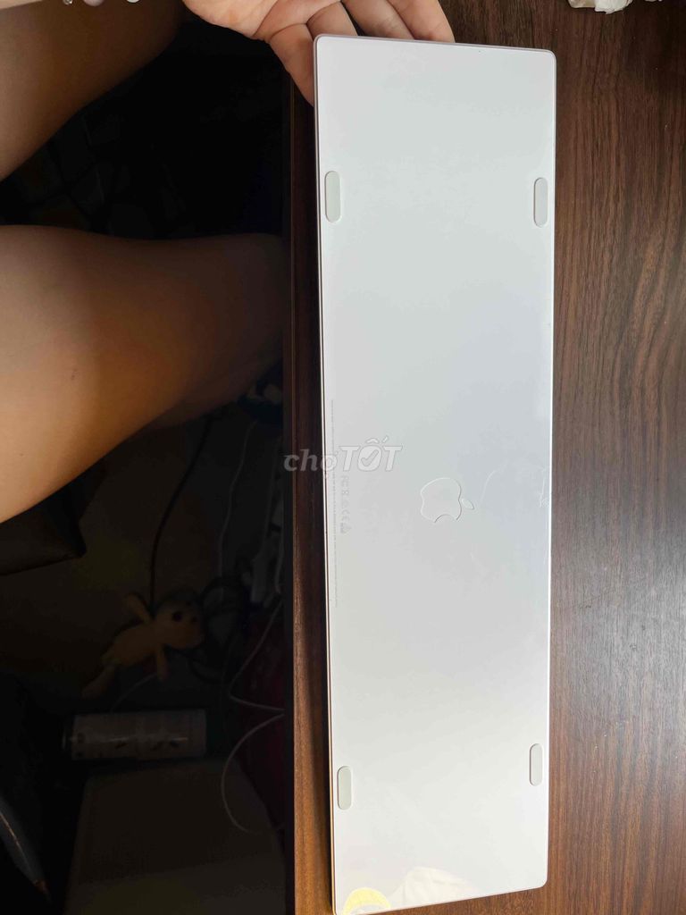 Bàn phím Apple Magic Keyboard Trắng Bluetooth. Mua bán Phụ kiện (Màn hình, Chuột...) tại Quận Long Biên Hà Nội được đăng bởi Duyeen Vaan hình 1