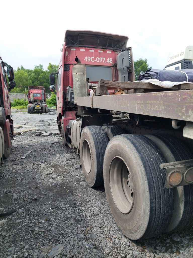 Thaco Auman - Đời 2015  Đỏ - 70% - Tải hàng 15 tấn. Mua bán Xe tải, xe ben tại Thị xã Phú Mỹ Bà Rịa - Vũng Tàu được đăng bởi An Nguyễn Quách Tấn hình 6