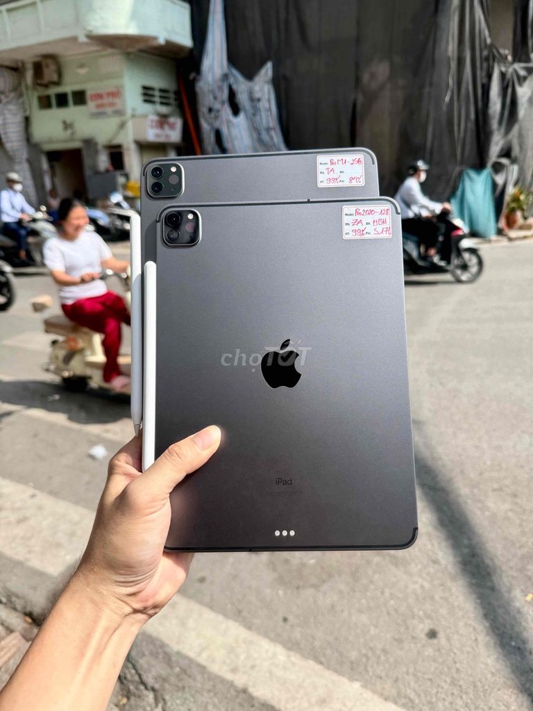 Apple iPad Pro M1-256gb Grey zin đẹp 99%.. Mua bán Máy tính bảng tại Quận Đống Đa Hà Nội được đăng bởi Quý Hoàng hình 1