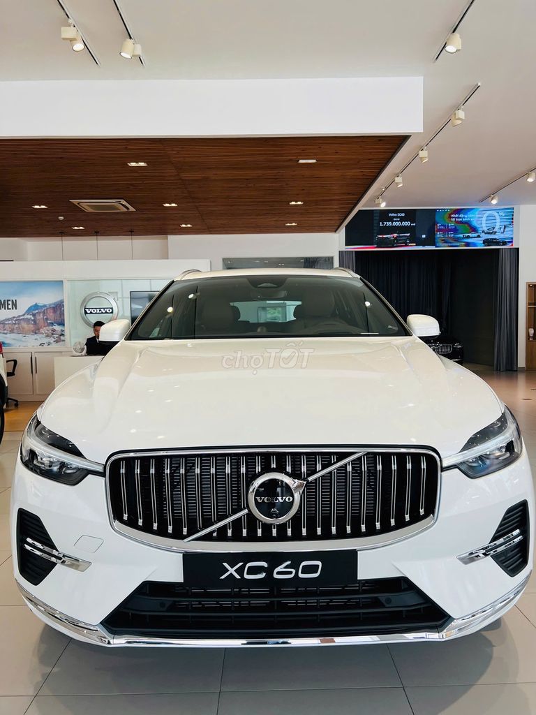 Volvo XC60 Ưu Đãi Cực Hot Cuối Tháng 3