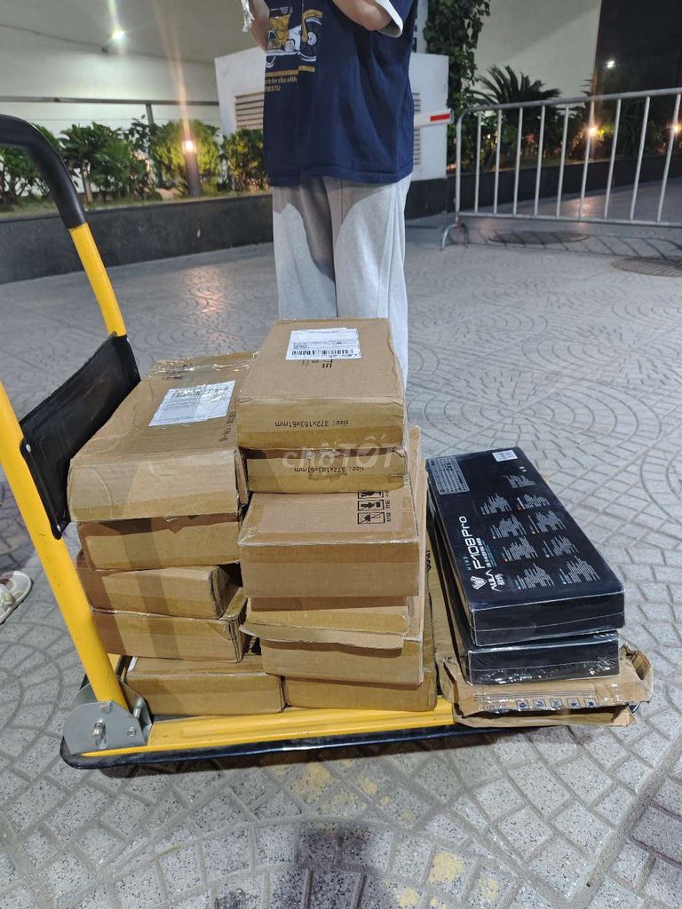 bàn phím cơ xả lỗ. Mua bán Phụ kiện (Màn hình, Chuột...) tại Quận Hà Đông Hà Nội được đăng bởi nguyen tuyen hình 1