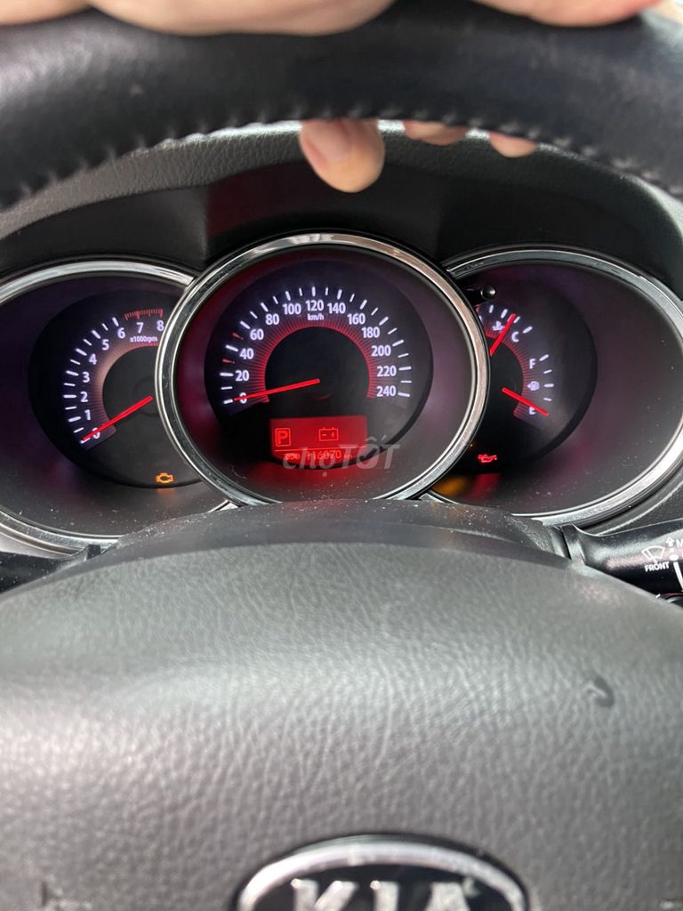 Kia Sorento 2013 GAT 2.4L 2WD - 118000 km. Mua bán Ô tô tại Quận 7 Tp Hồ Chí Minh được đăng bởi Lethai hình 16