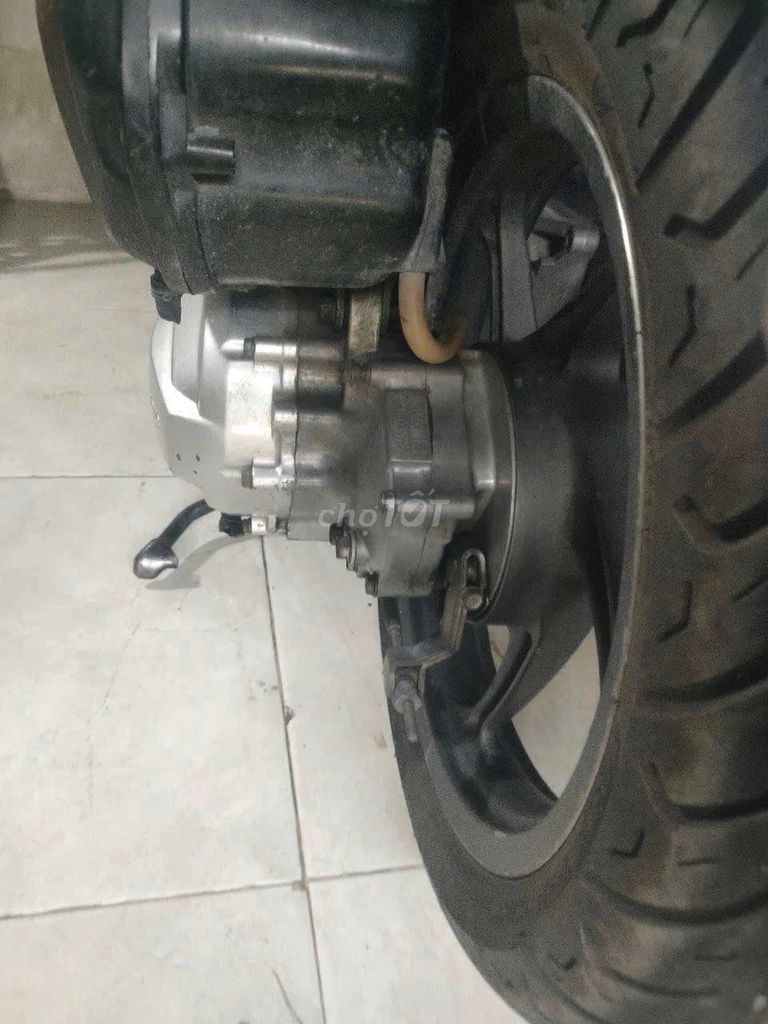 Breeze Đỏ Tự động. Mua bán Xe máy tại Quận Bình Tân Tp Hồ Chí Minh được đăng bởi Levanthanh hình 3