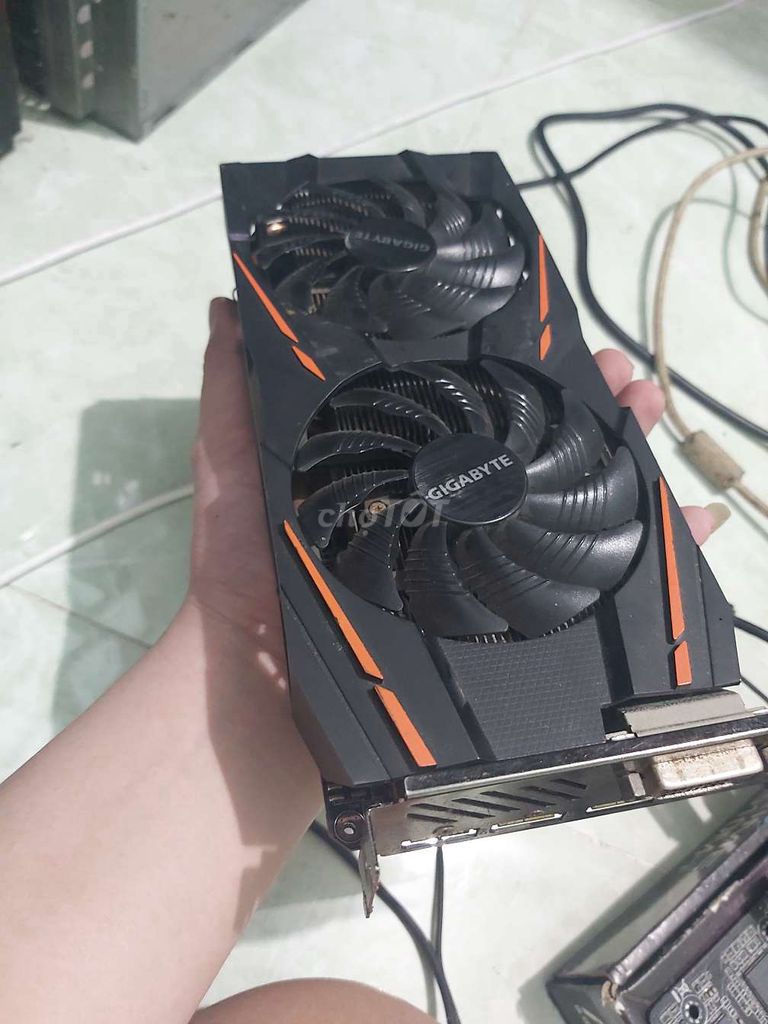 RX580 8gb gigabyte