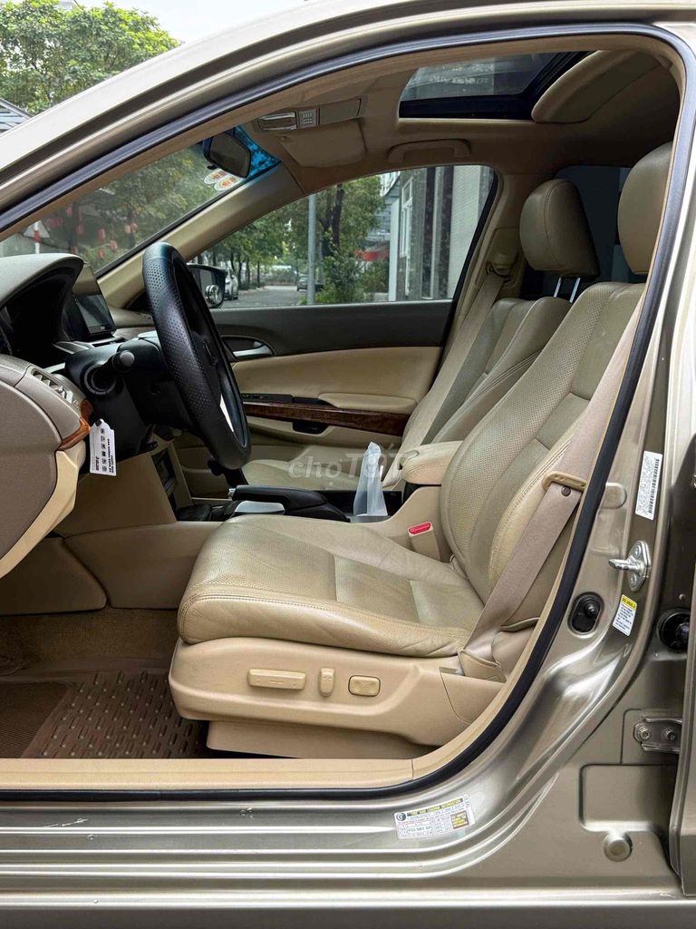 Honda Accord 2007 2.4L Vàng cát. Mua bán Ô tô tại Thành phố Thủ Dầu Một Bình Dương được đăng bởi  Trung Tin Used Car hình 13