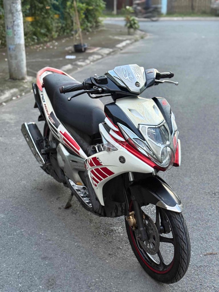 xe yamaha novo5 2014 màu  trắng đen mới 95 %. Mua bán Xe máy tại Thành phố Thủ Đức Tp Hồ Chí Minh được đăng bởi Nguyễn Thanh Bình hình 6
