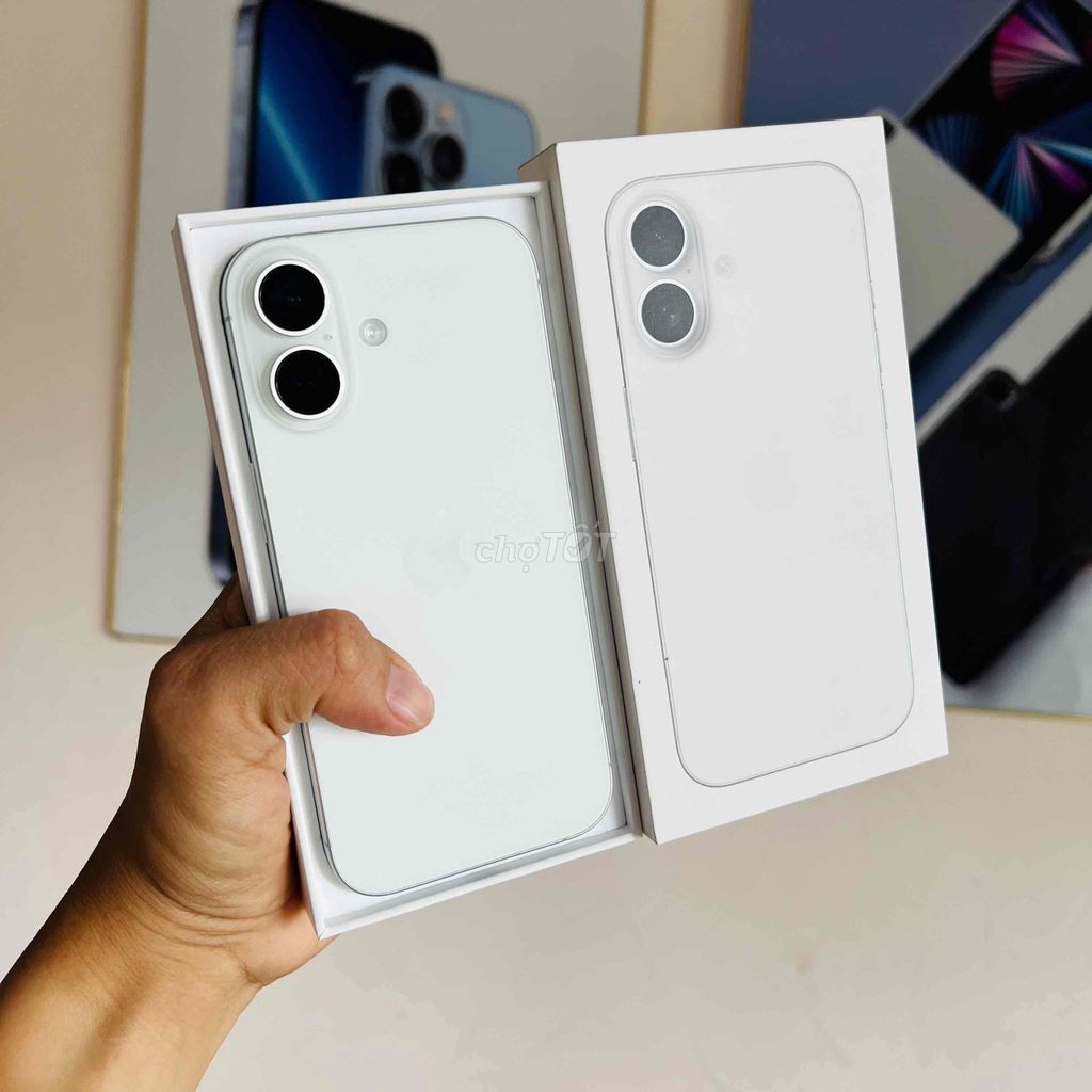🆘 iPhone 17 256GB Bạc Như mới 99.9% sạc 4 lần. Mua bán Điện thoại tại Quận Ninh Kiều Cần Thơ được đăng bởi Trường Mobile hình 1
