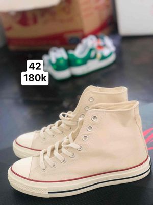 giày converse size 42,43 new 100%