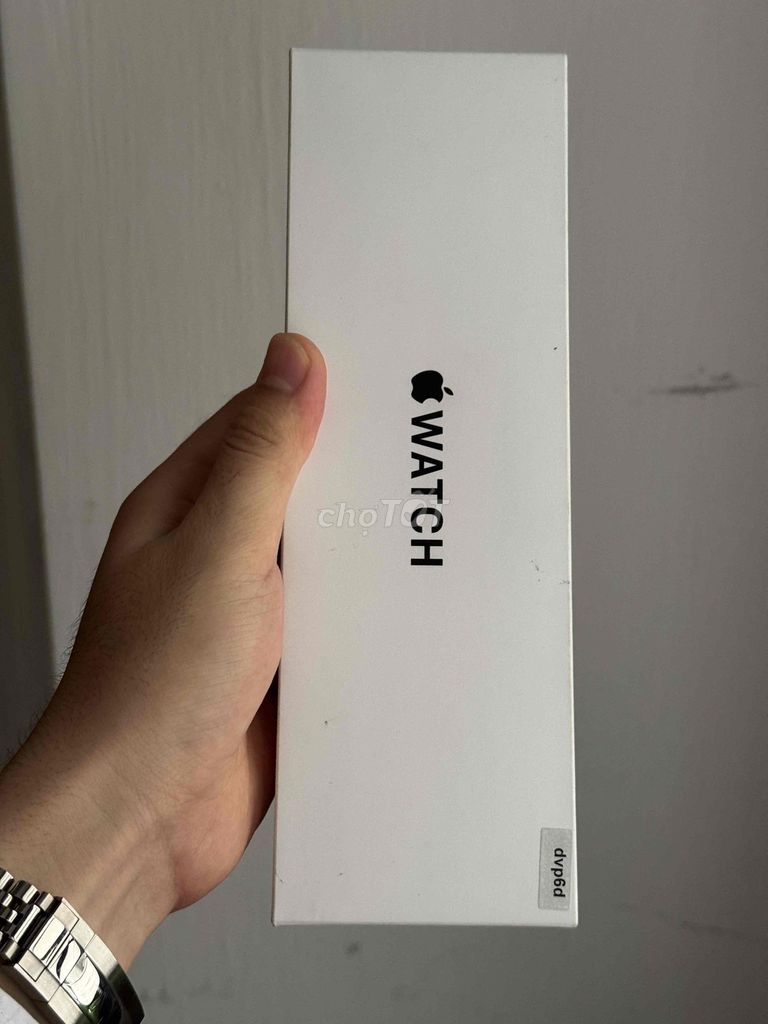 Apple Watch SE 3 Starlight 40mm mới 100%. Mua bán Thiết bị đeo thông minh tại Thành phố Buôn Ma Thuột Đắk Lắk được đăng bởi Nguyễn Hoàng hình 1