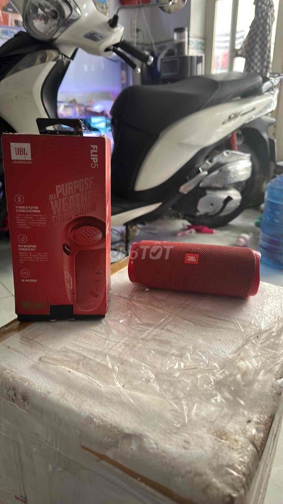 Loa Bluetooth JBL Flip 5 Đỏ. Mua bán Tivi, Âm thanh tại Huyện Bình Chánh Tp Hồ Chí Minh được đăng bởi Nguyên Phan hình 1