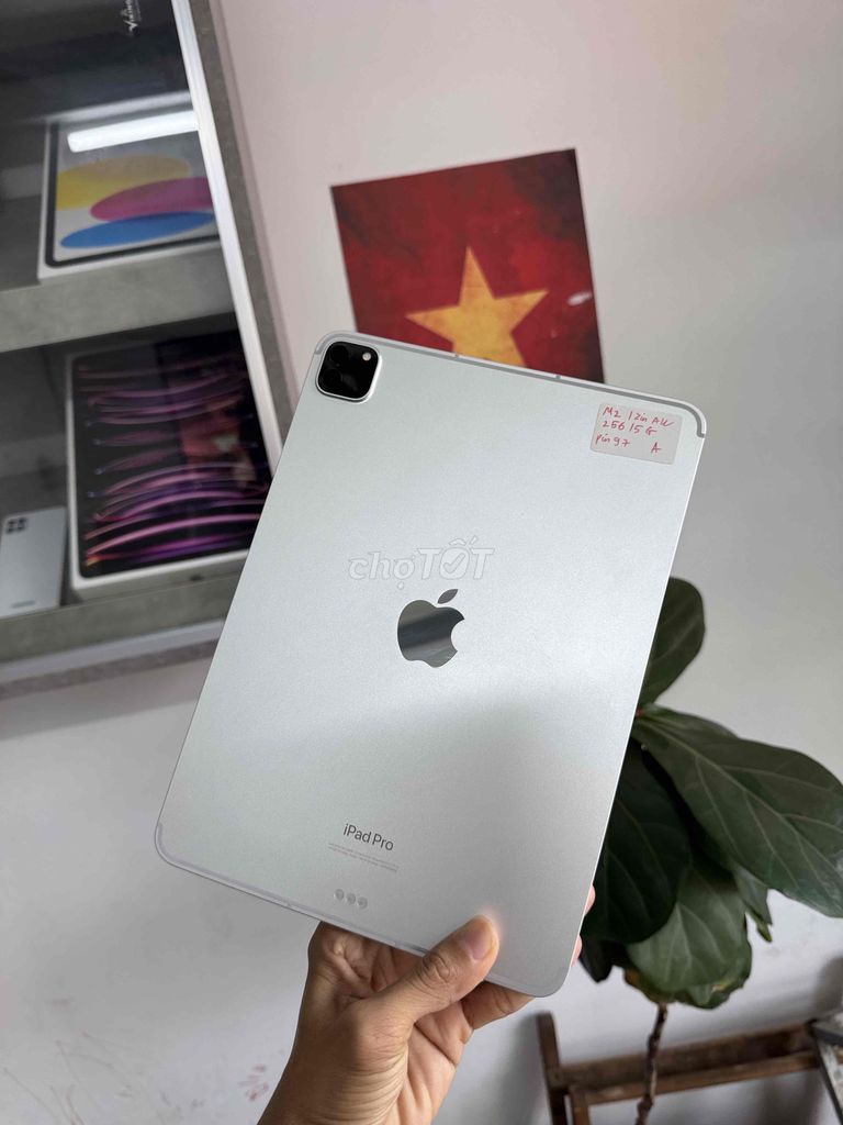Apple iPad Pro M2 11 inch 256GB. Mua bán Máy tính bảng tại Thành phố Buôn Ma Thuột Đắk Lắk được đăng bởi ZinPhoneBMT 240 Quang Trung hình 1