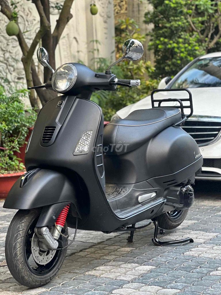 Xe Vespa GTS 125 đời 2013 BSTP chính chủ ký. Mua bán Xe máy tại Quận 10 Tp Hồ Chí Minh được đăng bởi Xe cũ đẹp giá rẻ hình 9