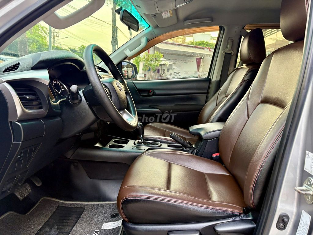 Toyota Hilux 2021 2.4 AT 77.000 km, bảo hành hãng. Mua bán Ô tô tại Quận Tân Phú Tp Hồ Chí Minh được đăng bởi Thành Nam Toyota  hình 4