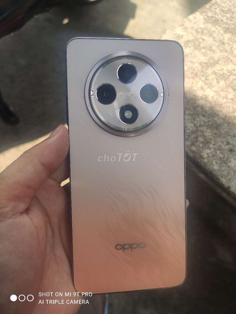 OPPO Reno12 F 256GB full zin Vàng hồng. Mua bán Điện thoại tại Thành phố Dĩ An Bình Dương được đăng bởi Điện thoại củ Giá TôT hình 1
