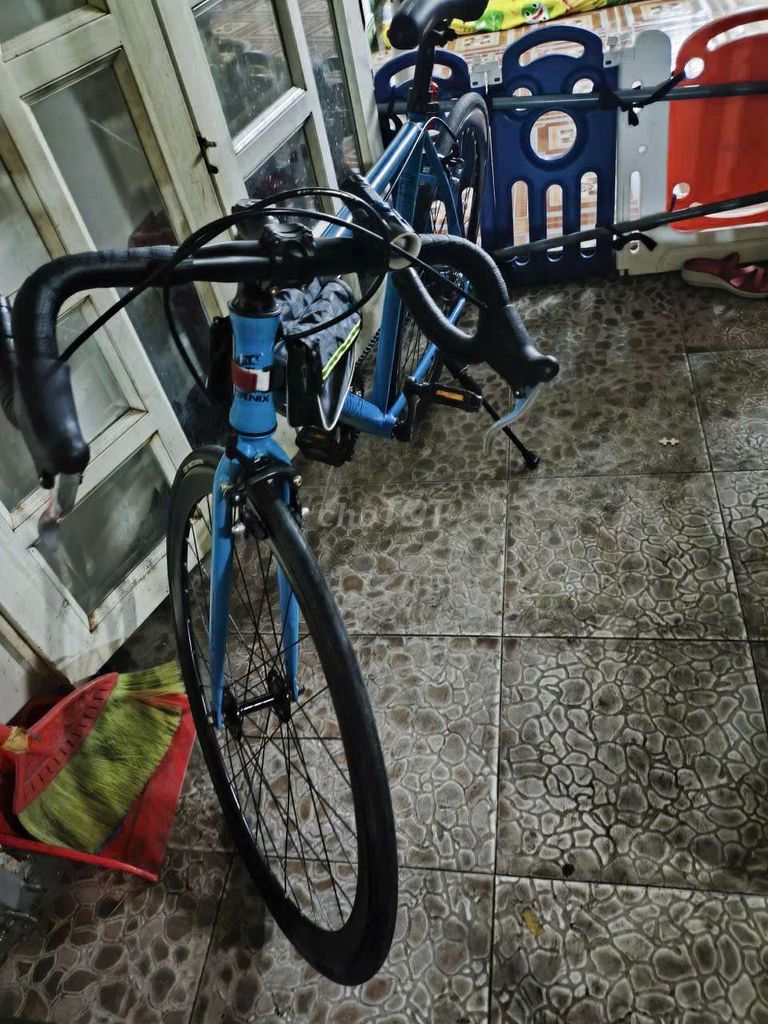 Xe còn mới 95%. Mua bán Xe đạp tại Quận Bình Tân Tp Hồ Chí Minh được đăng bởi vu quốc hình 2